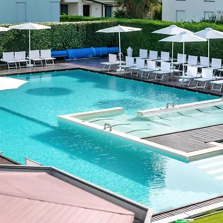 Hotel Domino & 3*