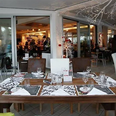 Domino & ليدو دي يسولو